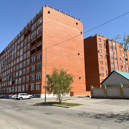 Квартира Smart В Новом Доме Pavlodar Kültér fotó